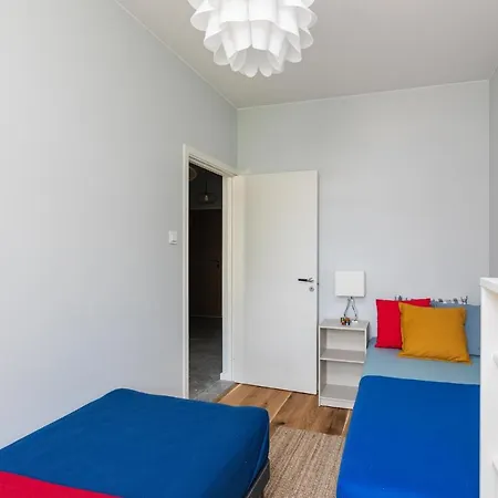 Superapart Okrzei 12 Warsaw Exterior photo