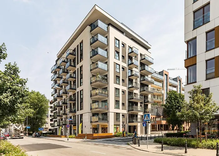 Superapart Okrzei 12