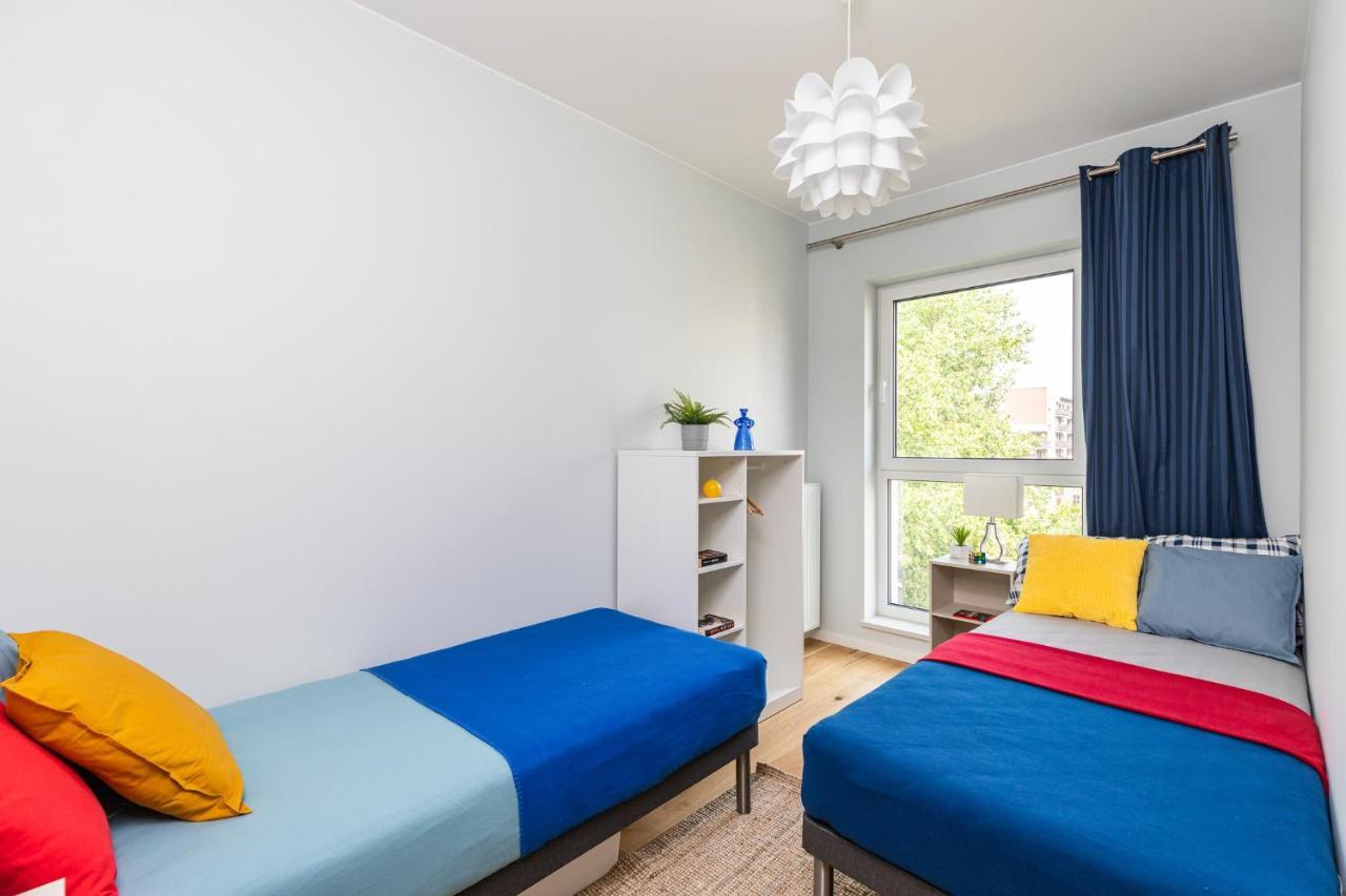 Superapart Okrzei 12 Warszawa